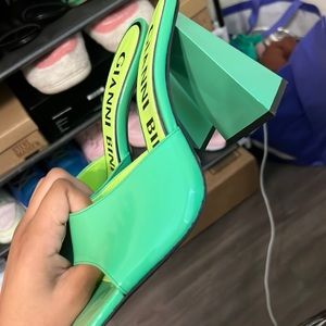 Gianni bono green mule heel